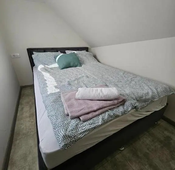 آپارتمان 2 خوابه, Magazaki Apartments Tešnjar