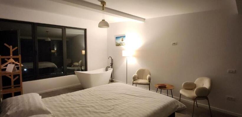 Номер Deluxe, A Frame Pietrele șoimului