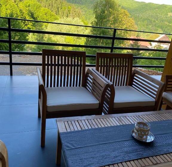 Вилла Deluxe 1 Спальня, A Frame Pietrele șoimului