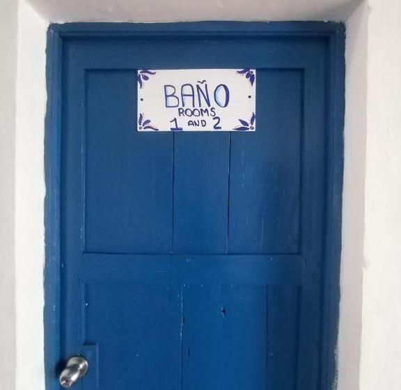 اتاق استاندارد با سرویس بهداشتی مشترک, Chilamar Surf Lodge