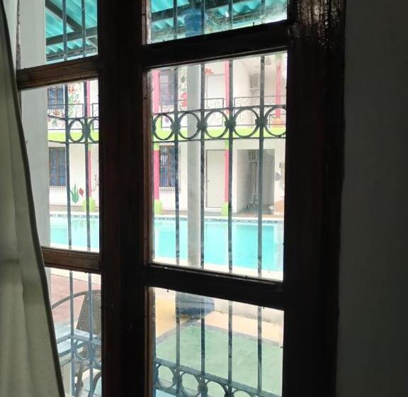 اتاق استاندارد, Chilamar Surf Lodge