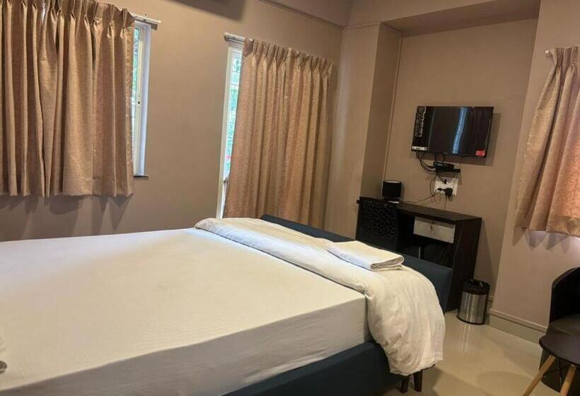 带阳台的豪华间, Grey H