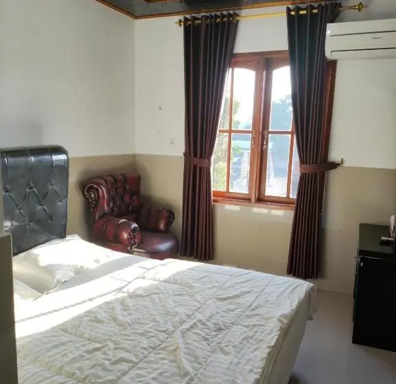 Habitación Deluxe, Penginapan Nurmega Jaya