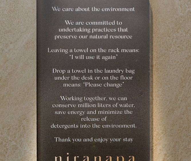 Habitació Deluxe Vista Piscina, Niranapa Boutique Resort