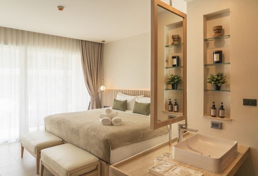 Habitació Deluxe Vista Piscina, Niranapa Boutique Resort