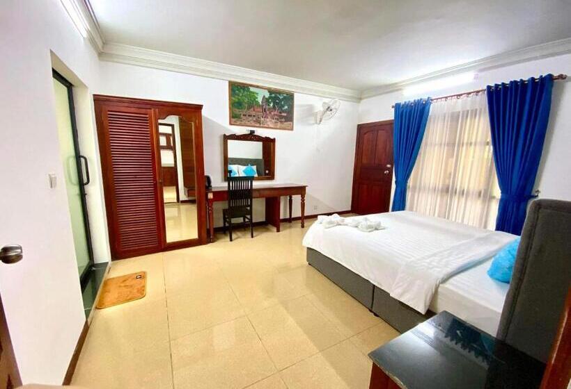 חדר סטנדרט, Behind Shopping Guest House