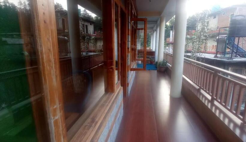 디럭스 룸, Wood Stone Homestay