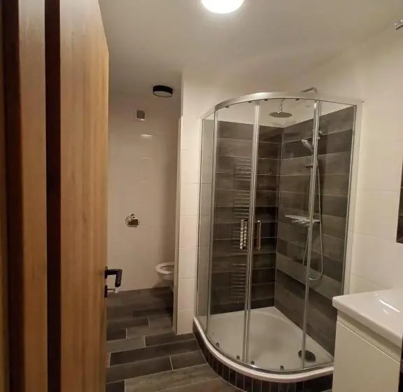 Standard-studio, Apartmány Vesna