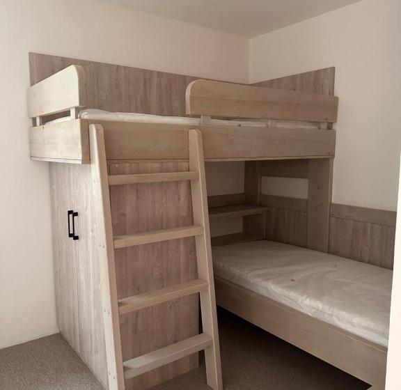 스탠다드 스튜디오, Apartmány Vesna