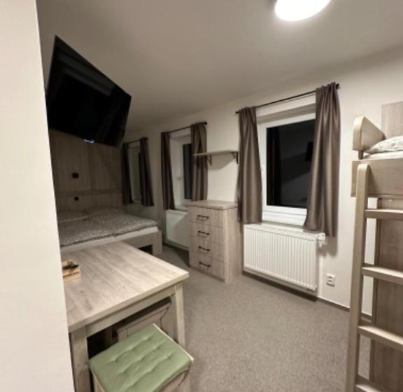 클래식 4인 룸, Apartmány Vesna