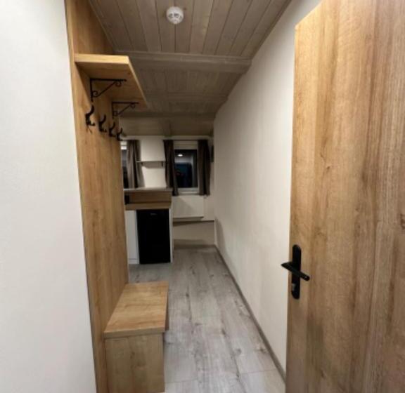 스탠다드 스튜디오 정원 전망, Apartmány Vesna