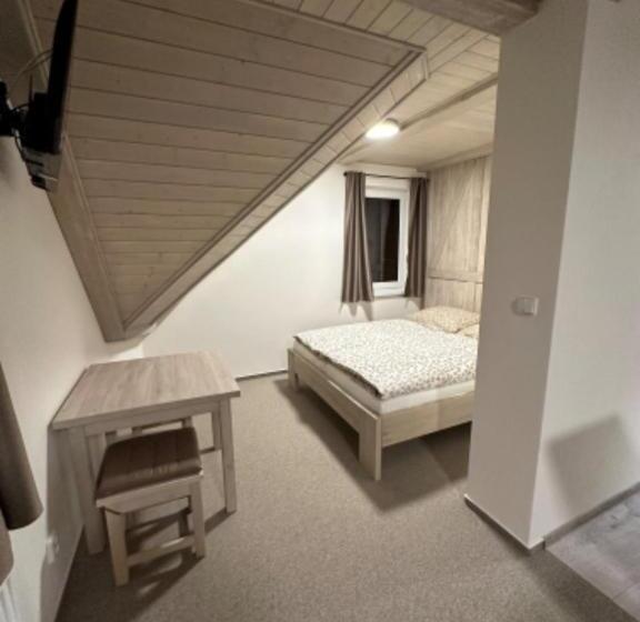 Студио Стандарт Вид на Сад, Apartmány Vesna