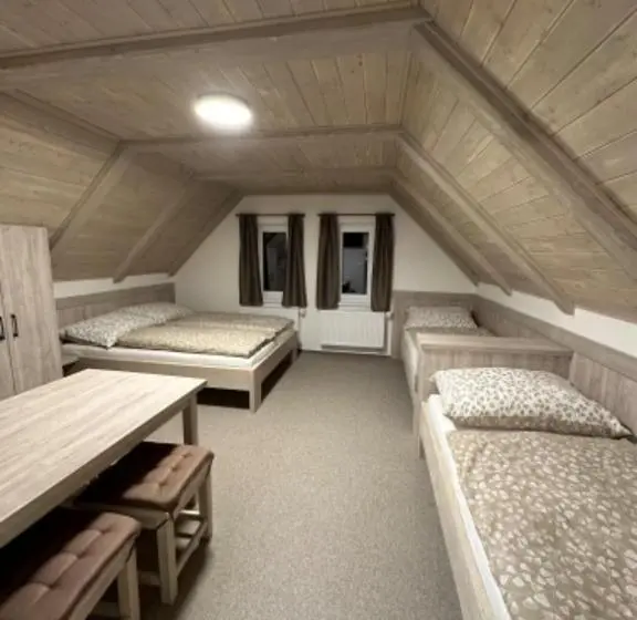 Perhestudio, Apartmány Vesna