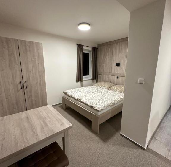 Студия Стандарт, Apartmány Vesna