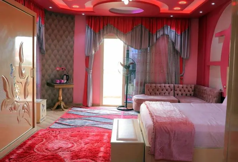 اتاق لوکس, Villa Scheherazade