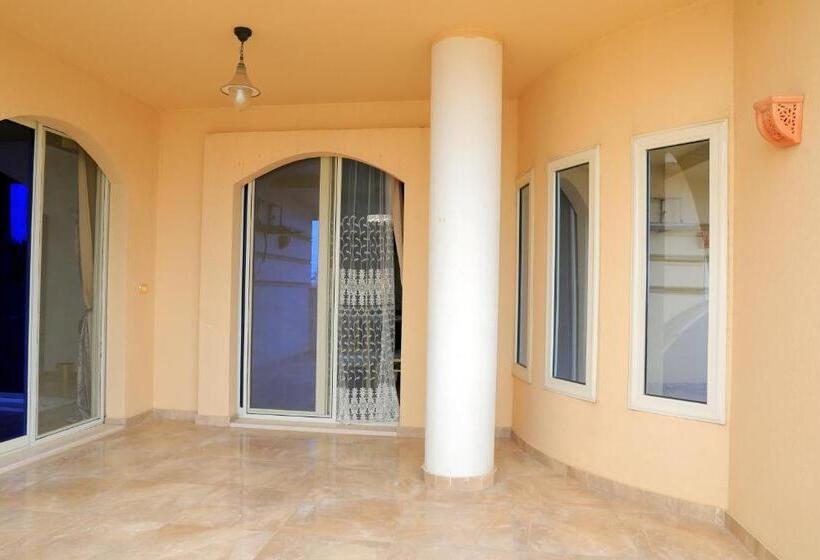 اتاق لوکس, Villa Scheherazade