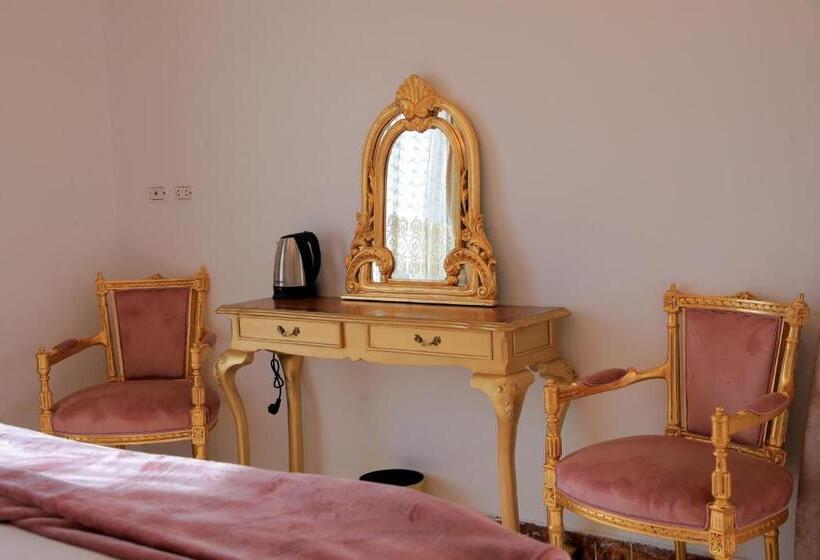 اتاق استاندارد یک نفره, Villa Scheherazade