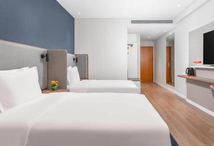 חדר סטנדרט נוף לנהר, Holiday Inn Express Weifang City Center, An Ihg