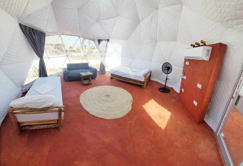 Triple Room Sea View, Paradise City