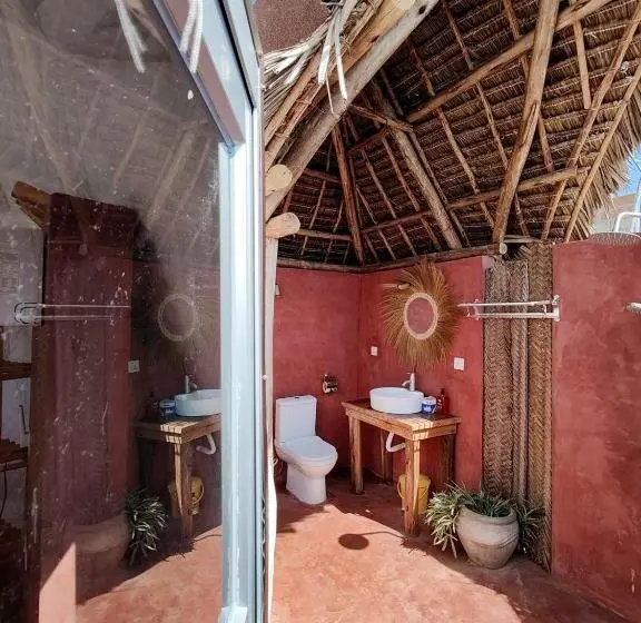 Triple Room Sea View, Paradise City