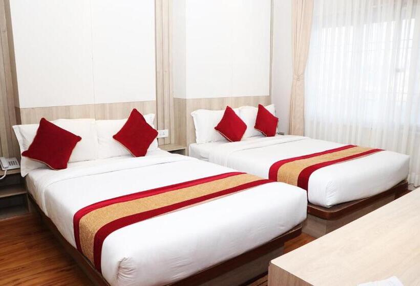 اتاق استاندارد چهار تخته, Prime Suite