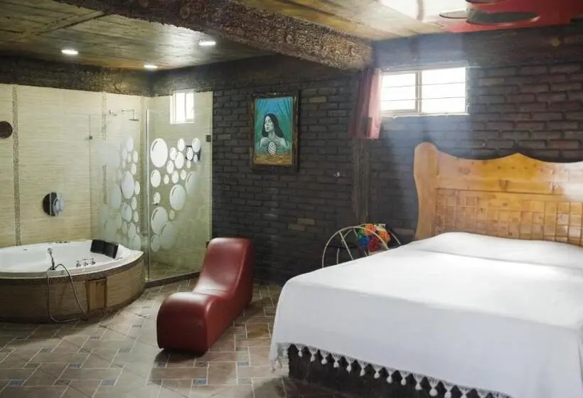 Deluxe-studio, & Spa Los Agaves