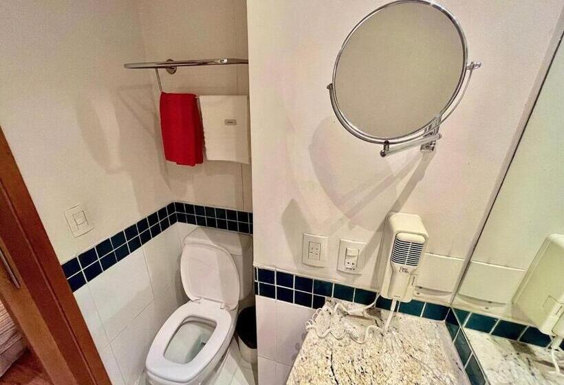 اتاق ساده سه‌ نفره, Lflats No Hotel Stella Vega