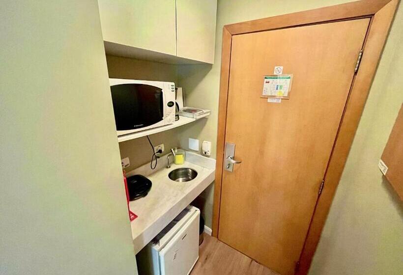 اتاق کلاسیک چهارنفره, Lflats No Hotel Stella Vega