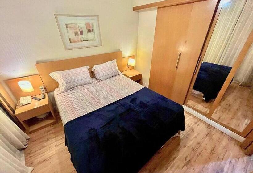 اتاق ساده سه‌ نفره, Lflats No Hotel Stella Vega