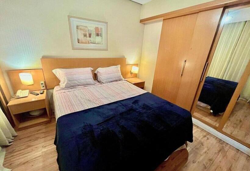 اتاق ساده سه نفره, Lflats No Hotel Stella Vega