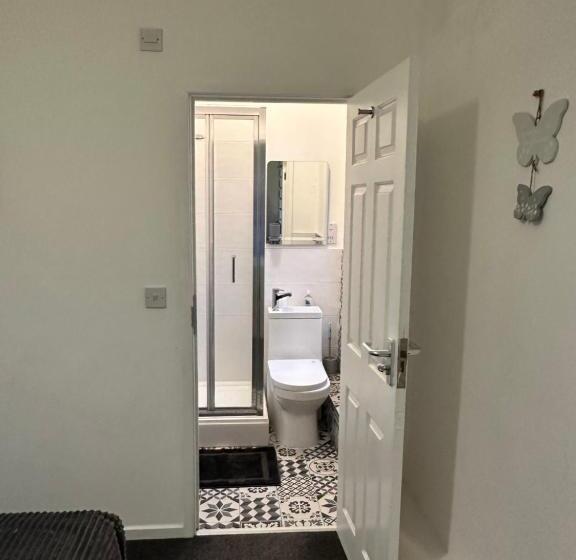 اتاق استاندارد, Lovely Town House Room 3