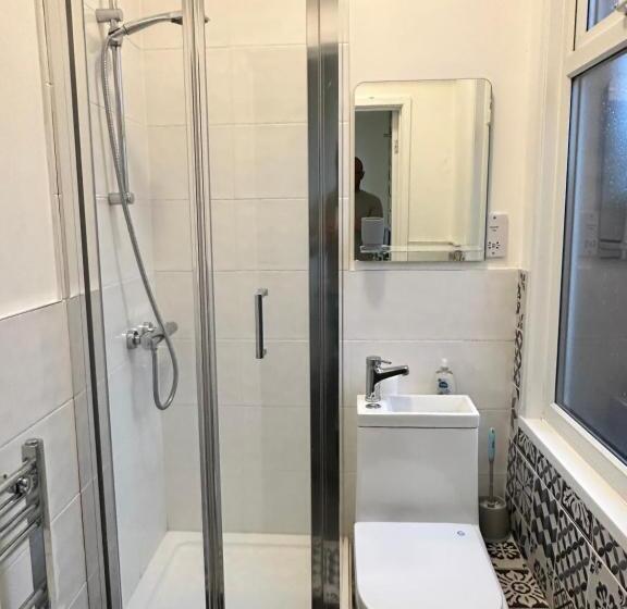 اتاق استاندارد, Lovely Town House Room 3