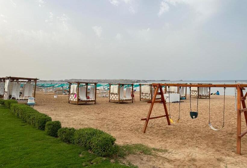 استودیوی استاندارد با چشم‌انداز دریا, Luxury Beachfront Studio  Foreign Nationals Only