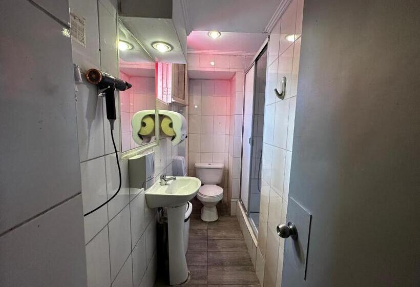 اتاق استاندارد, Enjoy Hostel