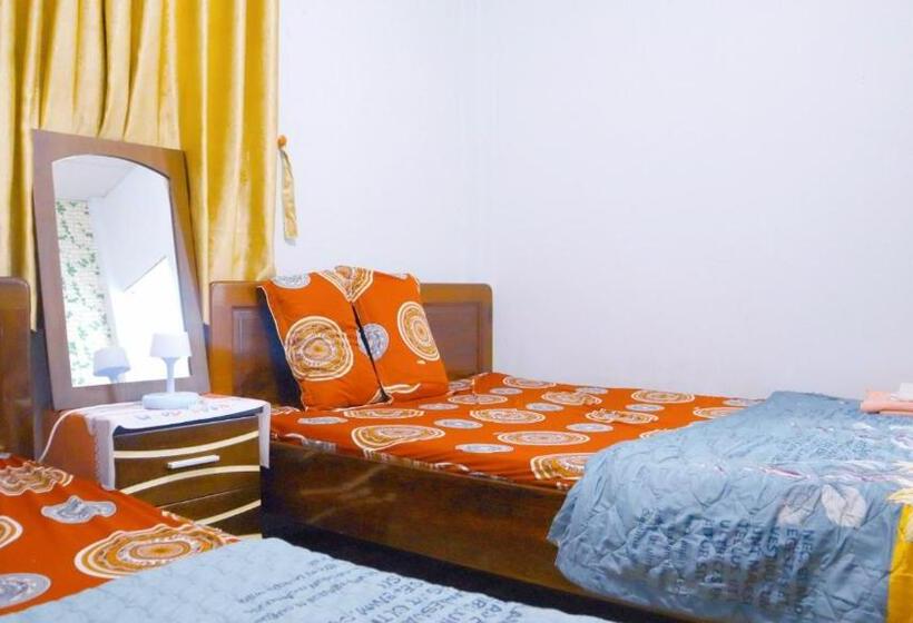 اتاق استاندارد چهار تخته, Nhà Nghỉ   Homestay Ngọc Khánh