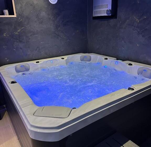 Студия Deluxe, Sweet And Spa