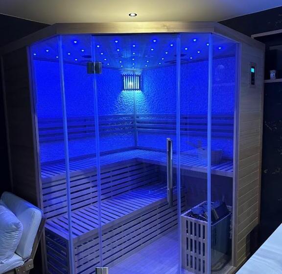 Deluxe Studio, Sweet And Spa