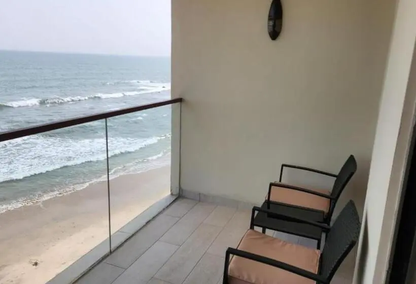 Standard-huone Parveke, Serenity Terraces Beach, Hotel   Kokrobite