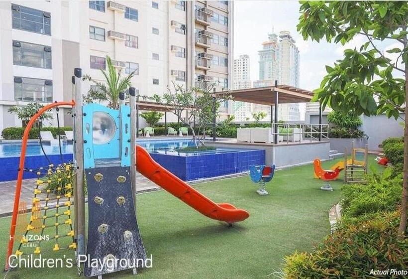 디럭스 스튜디오, Young S Haven  Horizons 101 Condominium
