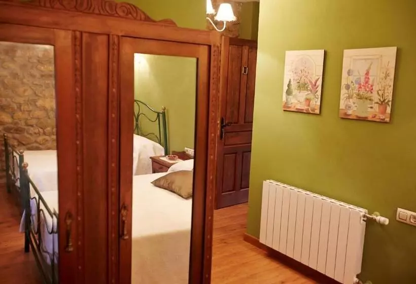 Perhehuone, Posada Rural Ochohermanas