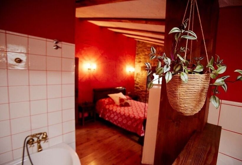 סוויטת ג'וניור, Posada Rural Ochohermanas