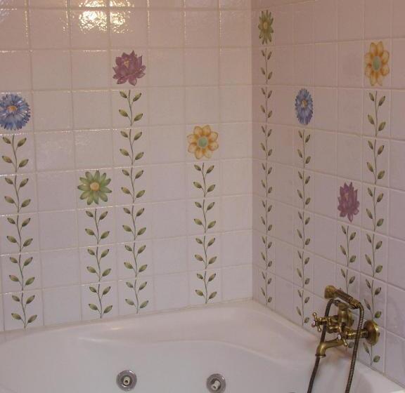 סוויטת ג'וניור עם מסג'ר מים, Posada Rural Ochohermanas