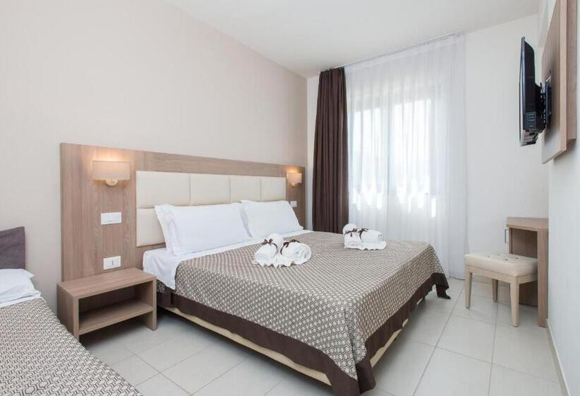 غرفة قياسية ثلاثية, St. Giorgio