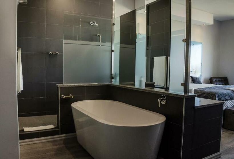 수피리어 룸, Chill Pepper Boutique