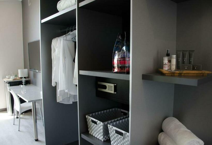 디럭스 룸, Chill Pepper Boutique