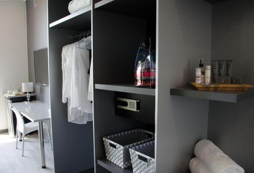 수피리어 룸, Chill Pepper Boutique