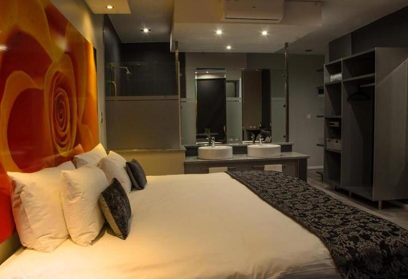 패밀리 룸, Chill Pepper Boutique