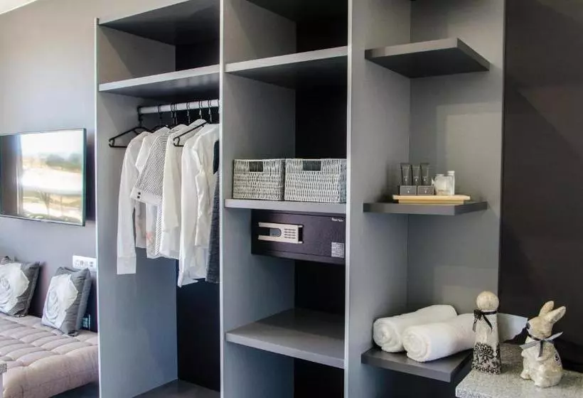 Deluxe Kolmen Hengen Huone, Chill Pepper Boutique