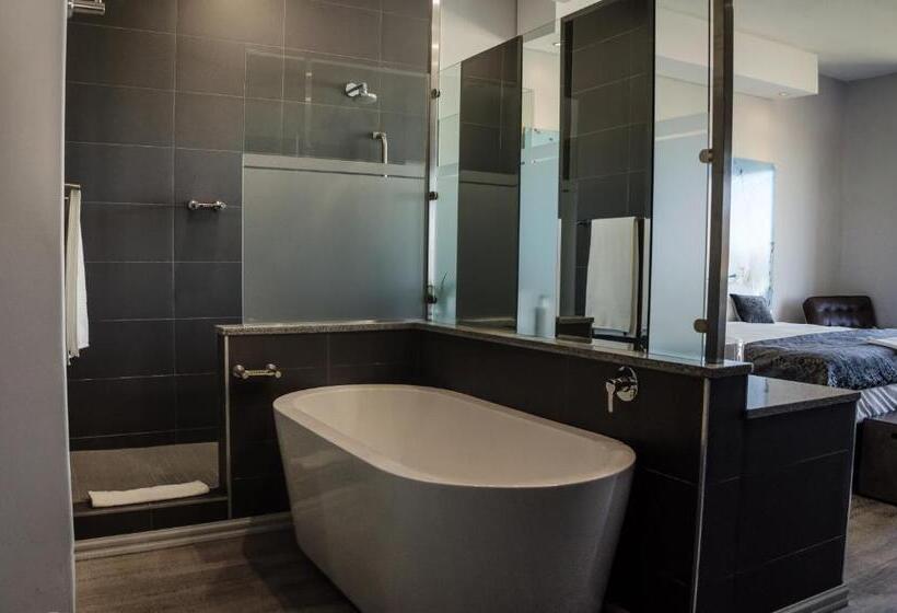 디럭스 트리플 룸, Chill Pepper Boutique