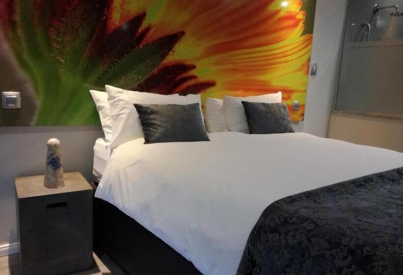 디럭스 트리플 룸, Chill Pepper Boutique